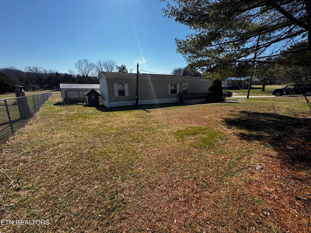 Photo of 9326 Davis Drive, Corryton, TN 37721 (MLS # 1328978)