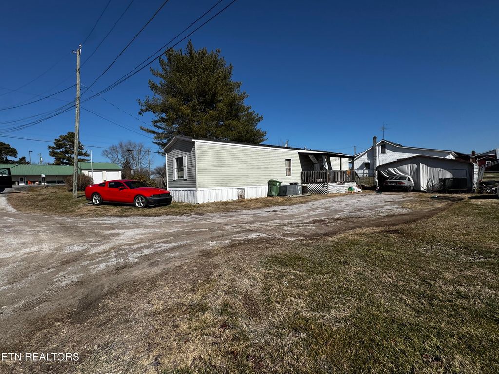 Photo of 9326 Davis Drive, Corryton, TN 37721 (MLS # 1328978)