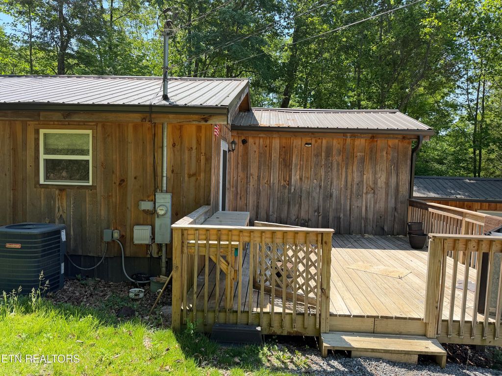 Photo of 4728 Fred Jennings Rd, Walland, TN 37886 (MLS # 1338599)