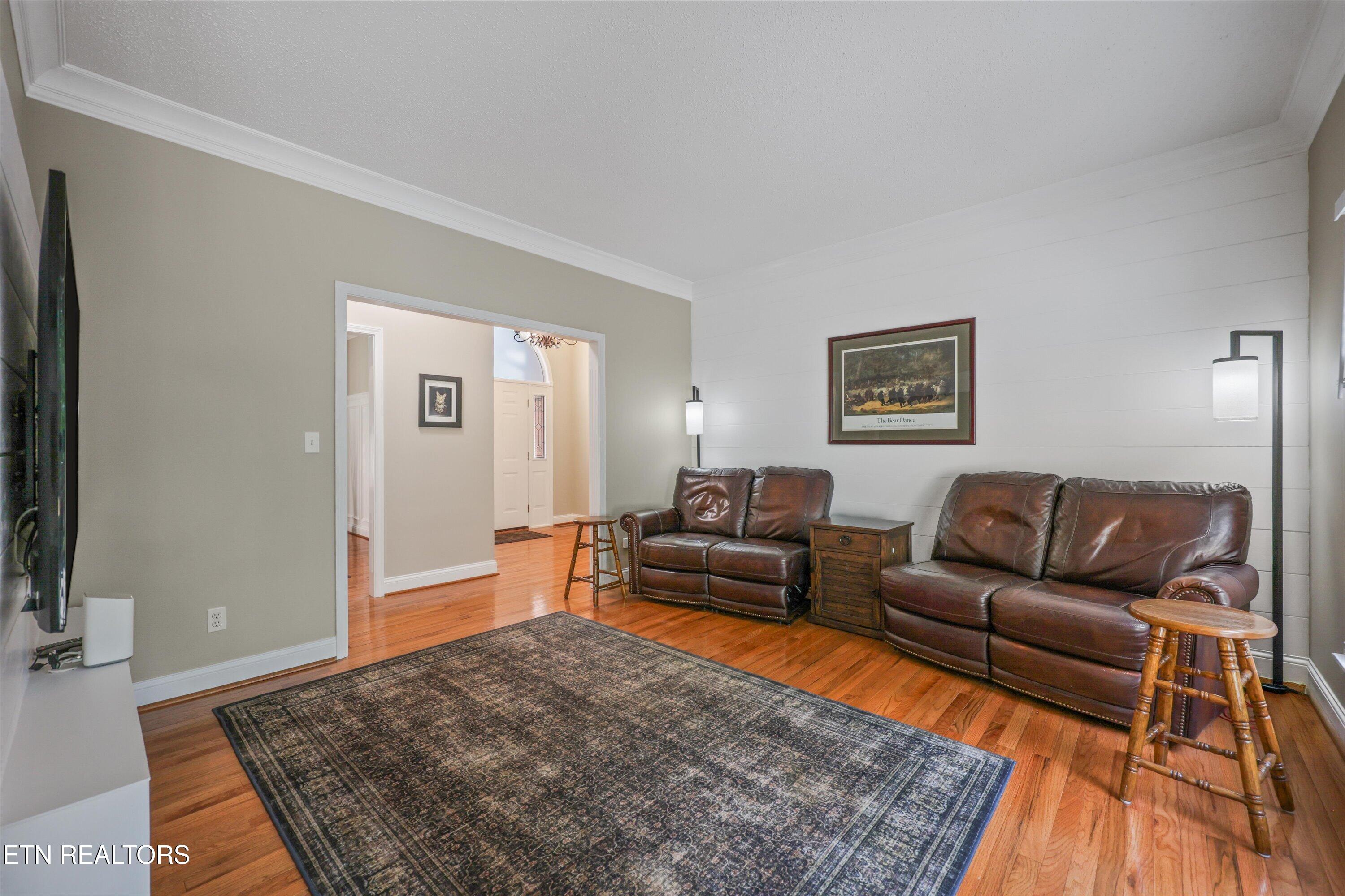 95 Deerfield Lane