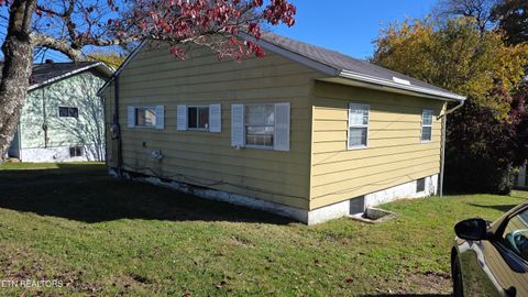 Photo of 107 Jersey Lane, Oak Ridge, TN 37830 (MLS # 1321359)