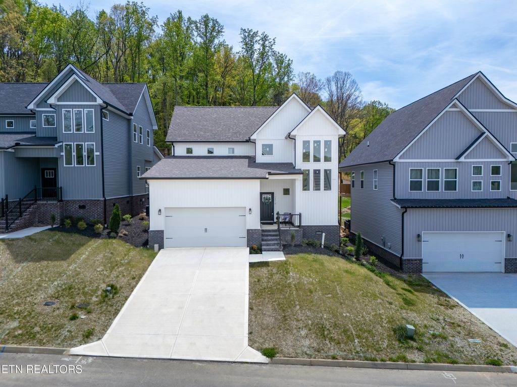 Photo of 12516 Dalton View Lane, Knoxville, TN 37932 (MLS # 1336714)