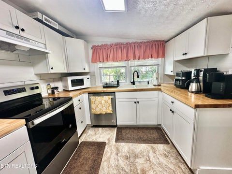 Tiny photo for 6101 Ball Rd, Knoxville, TN 37931 (MLS # 1356143)