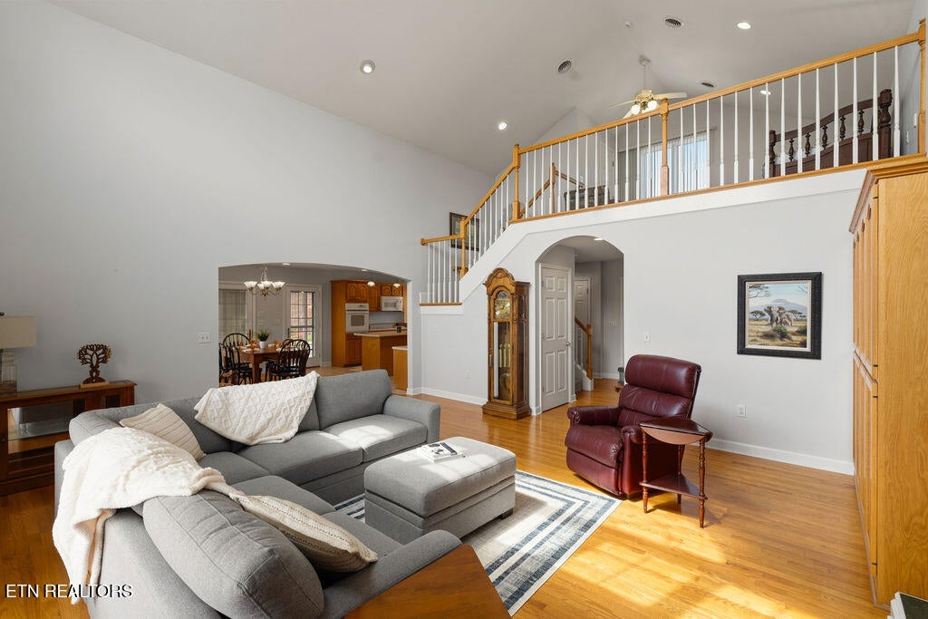 Photo of 2723 Madison Ridge Rdg, Sevierville, TN 37876 (MLS # 1356675)