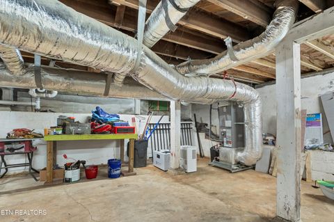 Tiny photo for 425 Sewanee St, Harriman, TN 37748 (MLS # 1333417)