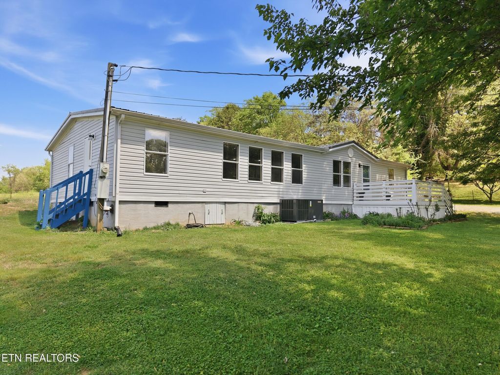 Photo of 95 Lee Shirley Rd, Greenback, TN 37742 (MLS # 1337306)