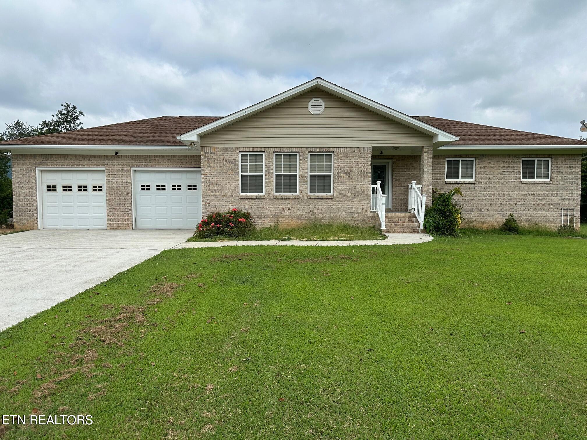 305 Medlin Pike
