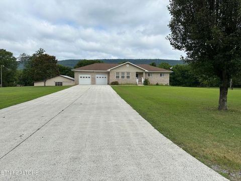 305 Medlin Pike Evensville TN 37332