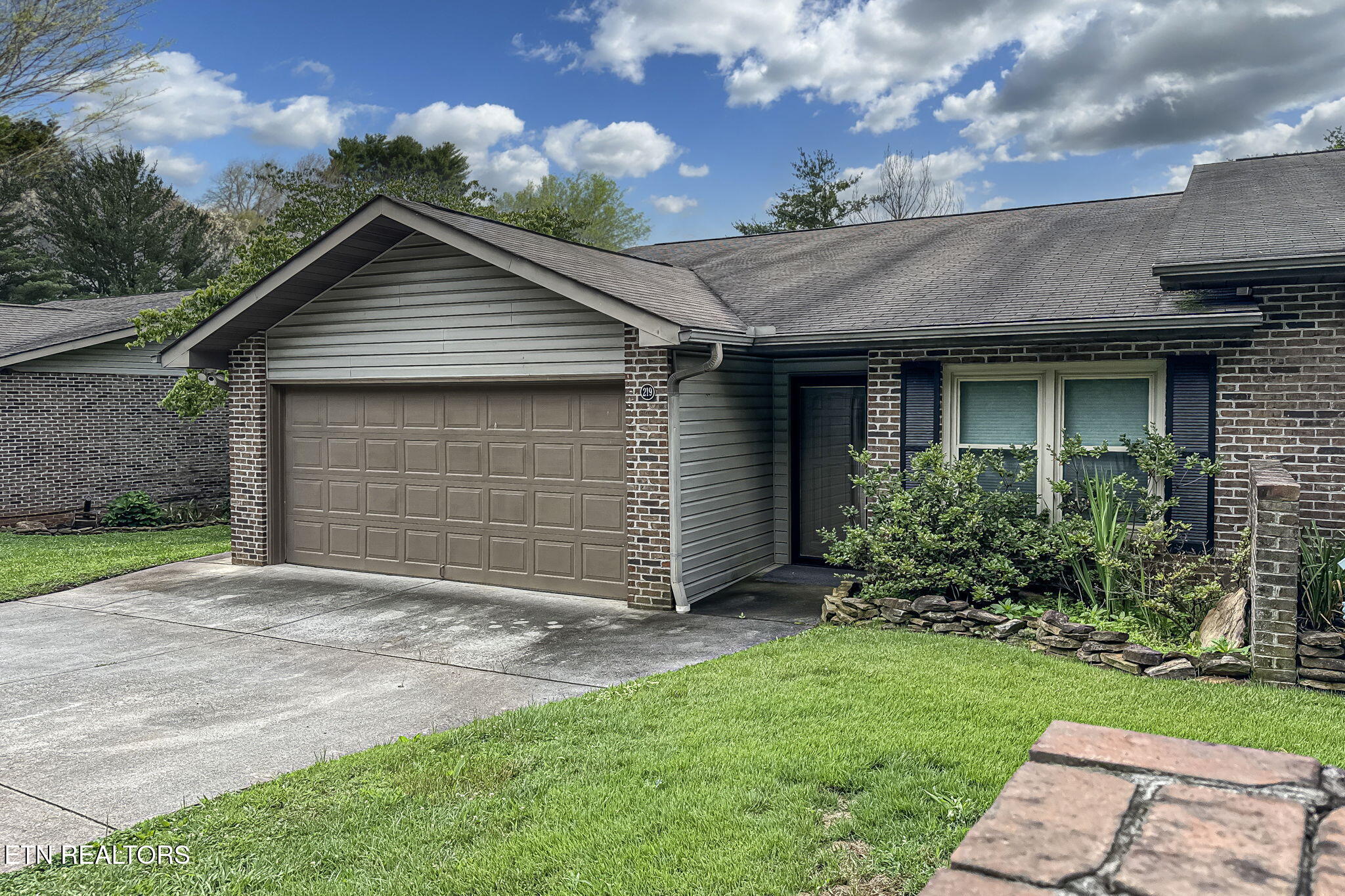 219 Villa Drive