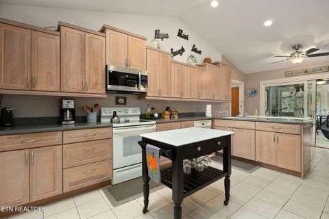 Tiny photo for 122 Pineridge Loop, Crossville, TN 38558 (MLS # 1319595)