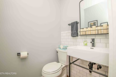 Tiny photo for 2212 Jones Bend Rd, Louisville, TN 37777 (MLS # 1298536)