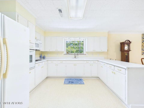 Tiny photo for 103 County Road 579, Englewood, TN 37329 (MLS # 1357781)
