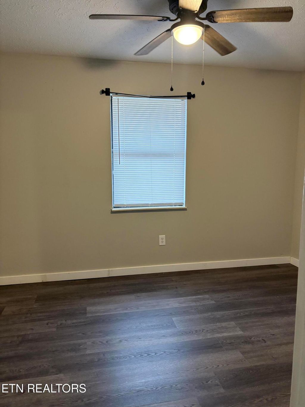 Photo of 128 S 3rd St #25, Kingston, TN 37763 (MLS # 1289804)