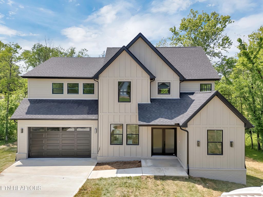 Photo of 1715 Serene Cove Way, Knoxville, TN 37920 (MLS # 1325851)