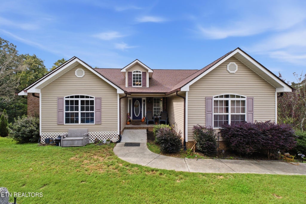 Photo of 193 Southern Oaks Drive, Cleveland, TN 37323 (MLS # 1359264)