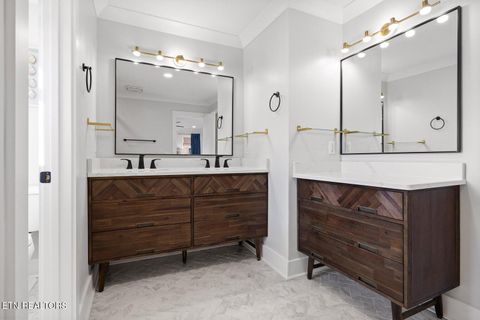 Tiny photo for 272 Russell Ave, Spring City, TN 37381 (MLS # 1319985)