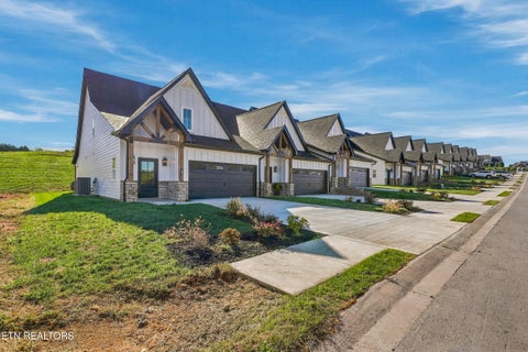 Tiny photo for 1832 Poplar Spgs Place, Maryville, TN 37803 (MLS # 1359757)