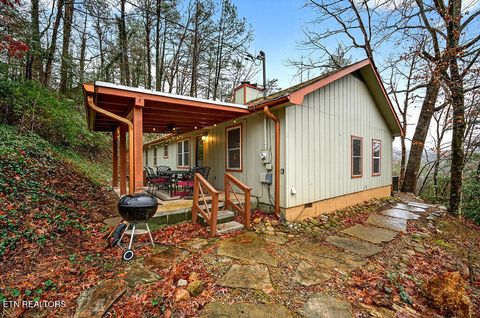 Tiny photo for 309 Saint Andrews Way, Gatlinburg, TN 37738 (MLS # 1323875)