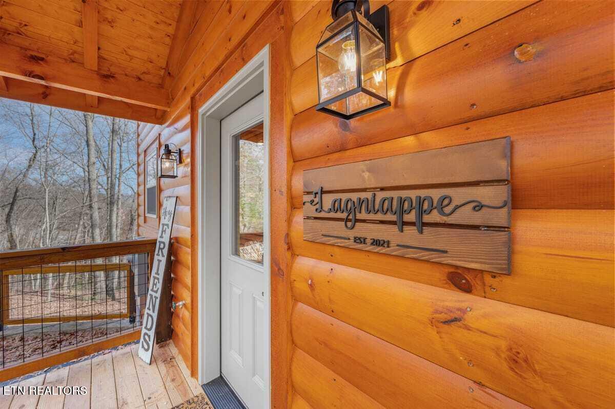 1808 Spring Hill Drive