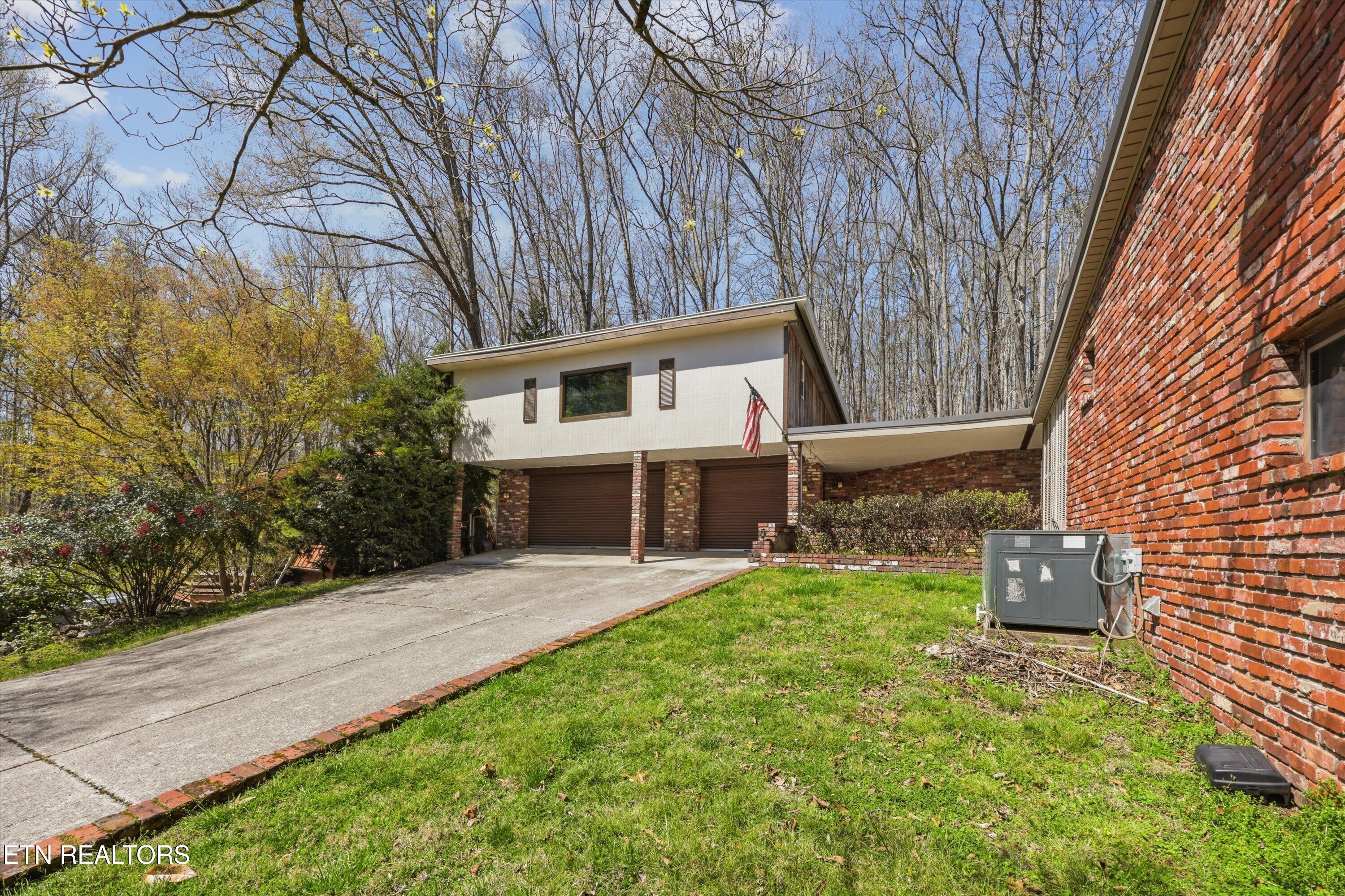 211 Club House Drive