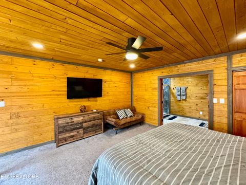 Tiny photo for 1908 Inskip Lane, Dandridge, TN 37725 (MLS # 1333064)