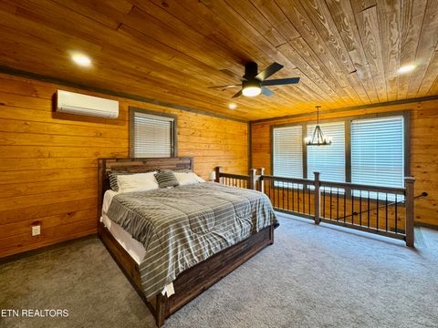 Tiny photo for 1908 Inskip Lane, Dandridge, TN 37725 (MLS # 1333064)