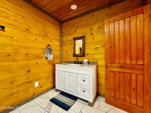 Tiny photo for 1908 Inskip Lane, Dandridge, TN 37725 (MLS # 1333064)