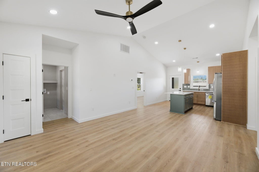Photo of 111 Powell Ave, Sweetwater, TN 37874 (MLS # 1358450)