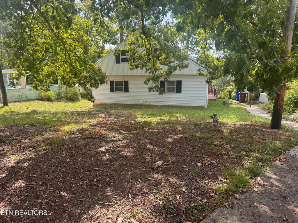 Photo of 109 Niagara Lane, Oak Ridge, TN 37830 (MLS # 1356105)