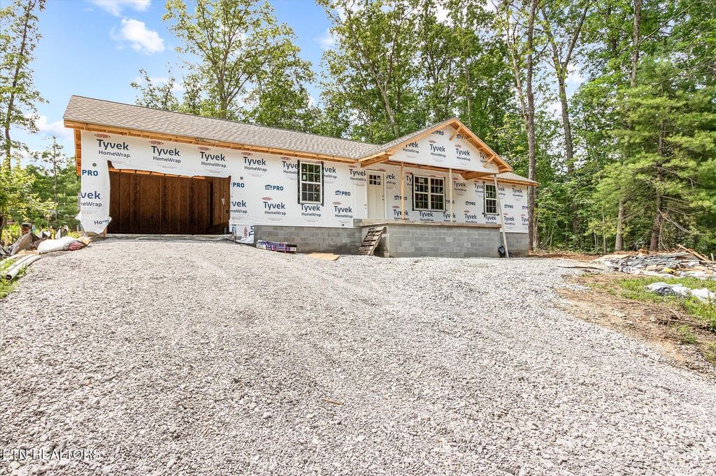 Photo of 6036 Seneca Tr, Crossville, TN 38572 (MLS # 1305279)