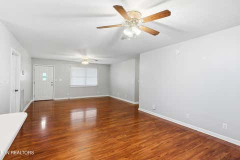 Tiny photo for 677 Bethel Rd, Clinton, TN 37716 (MLS # 1345190)