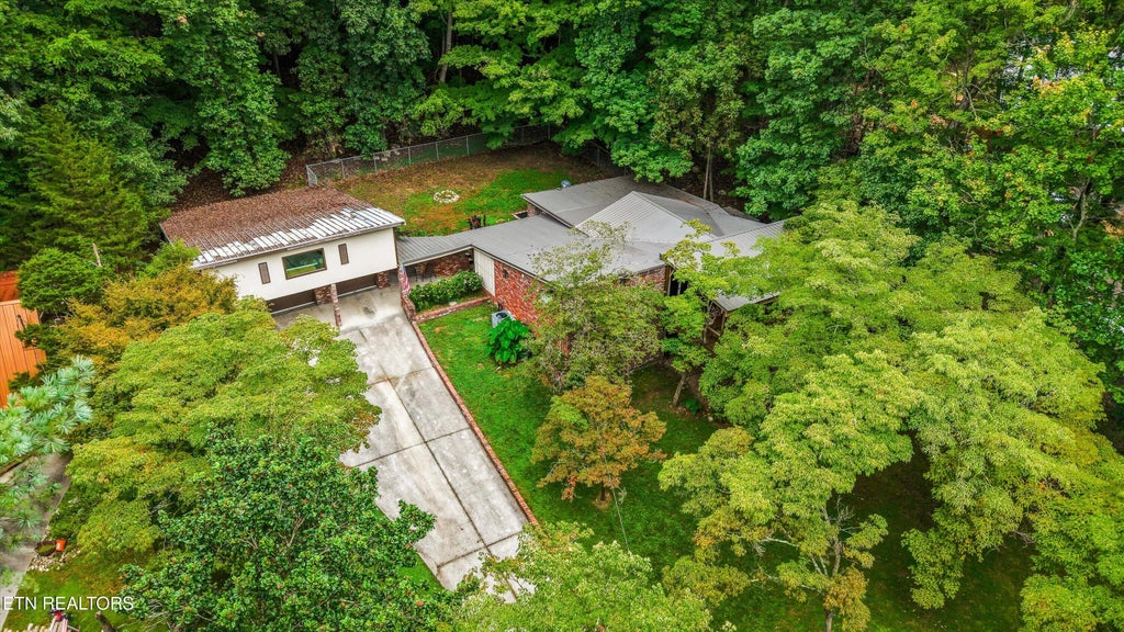 Photo of 211 Club House Drive, Andersonville, TN 37705 (MLS # 1351851)