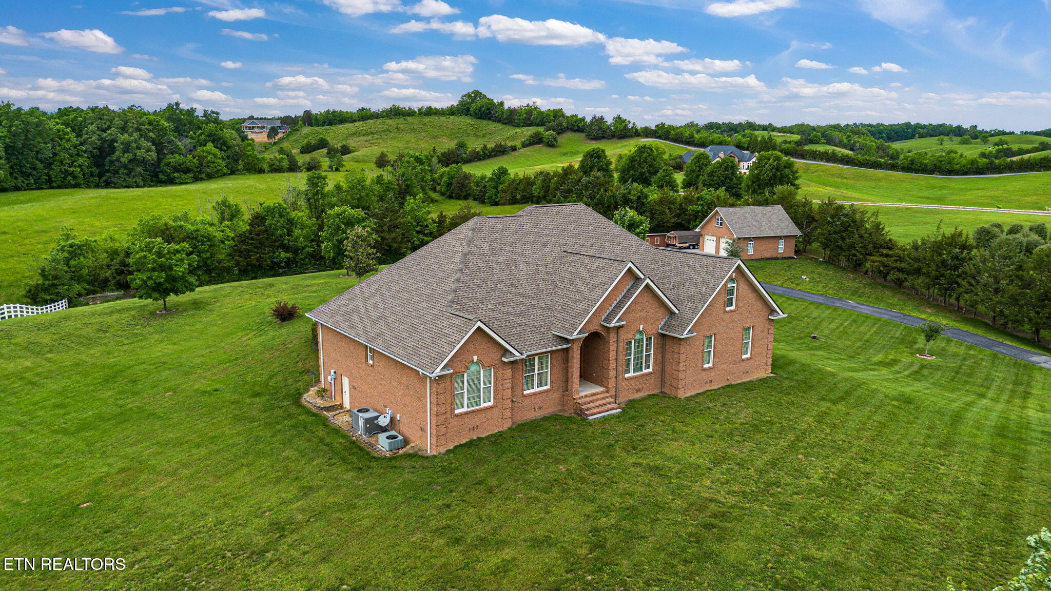 2630 E Walnut Grove Rd