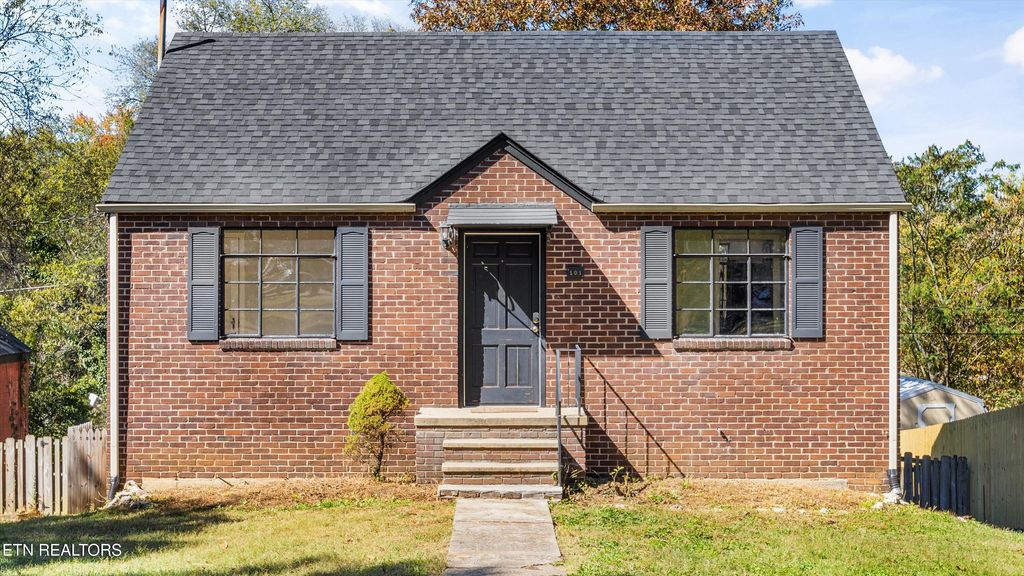 Photo of 101 Freemont Circle, Maryville, TN 37804 (MLS # 1319017)