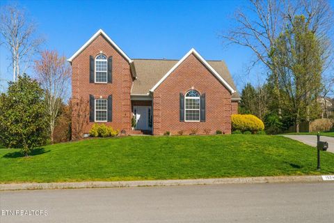 Single Family Residence in Knoxville TN 1524 Lewisbrooke Lane.jpg