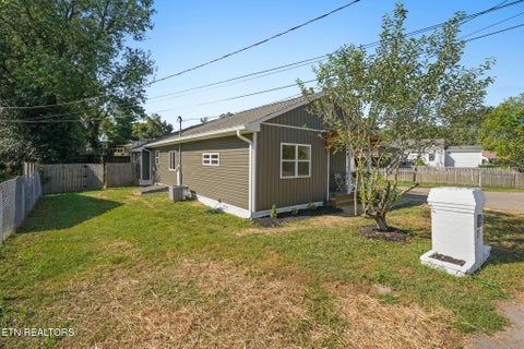 Tiny photo for 1716 Minnis Ave, Knoxville, TN 37920 (MLS # 1355234)