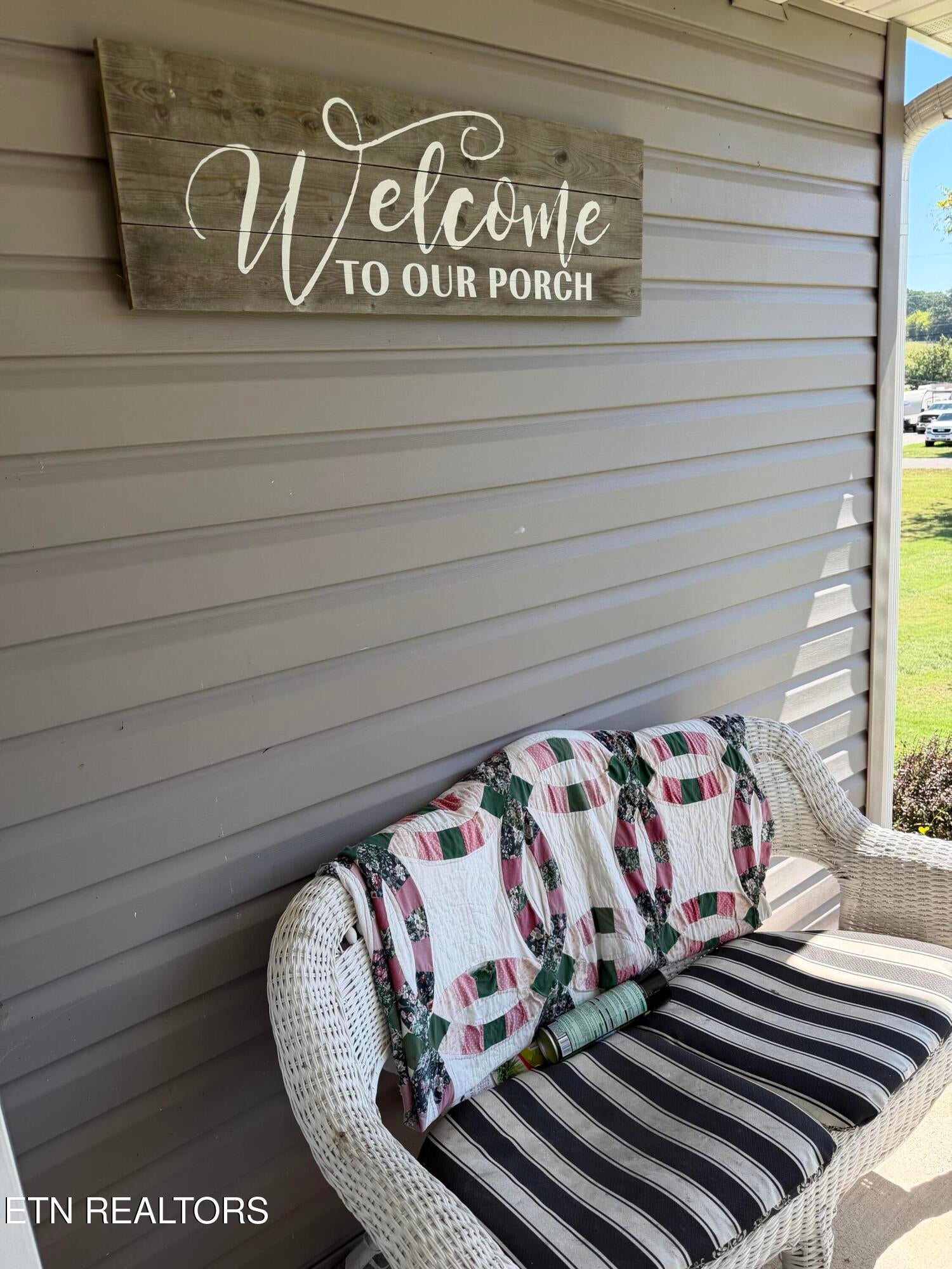 2812 Vicksburg Lane