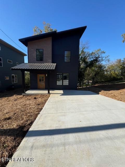 Photo of 919 Turner St, Knoxville, TN 37917 (MLS # 1320265)