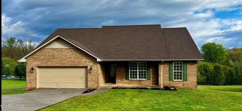 Single Family Residence in Maryville TN 4128 Pea Ridge Rd.jpg