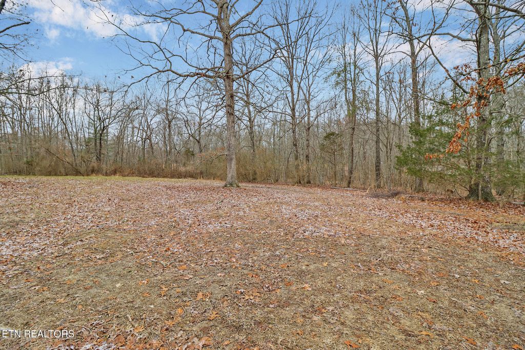 Photo of Big Horn Dr Off Place, Crossville, TN 38572 (MLS # 1328631)