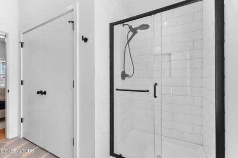 Tiny photo for 306 W Blount Ave, Knoxville, TN 37920 (MLS # 1337064)