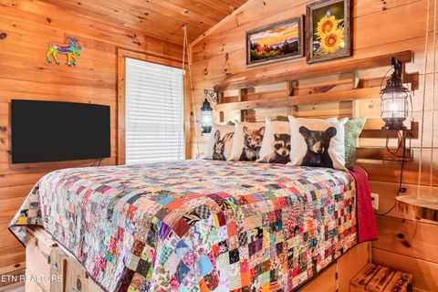 Tiny photo for 1148 Laurel Rd, Townsend, TN 37882 (MLS # 1329409)