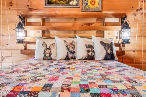 Tiny photo for 1148 Laurel Rd, Townsend, TN 37882 (MLS # 1329409)