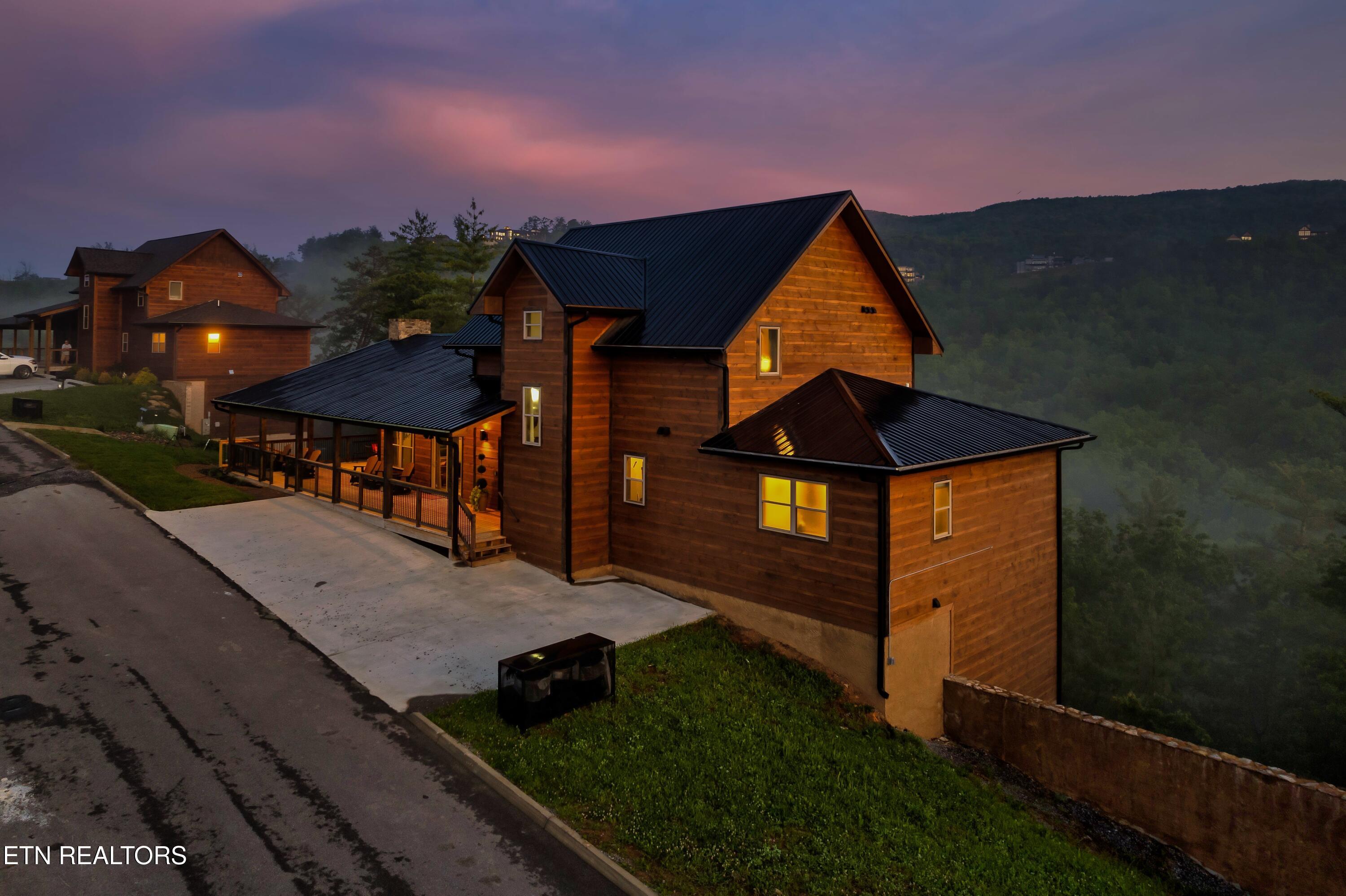 2353 Mimosa Drive