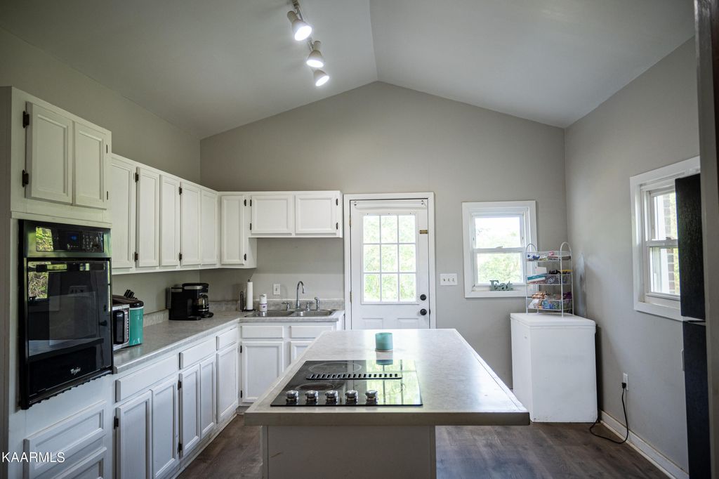 Photo of 575 Branch Rd, Blaine, TN 37709 (MLS # 1227038)