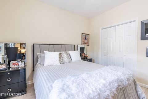 Tiny photo for 501 Glen Ives Way, Knoxville, TN 37919 (MLS # 1305493)