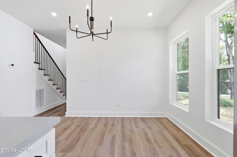 Tiny photo for 211 Shipe Rd, Powell, TN 37849 (MLS # 1349112)