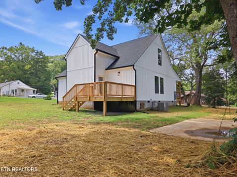 Tiny photo for 211 Shipe Rd, Powell, TN 37849 (MLS # 1349112)