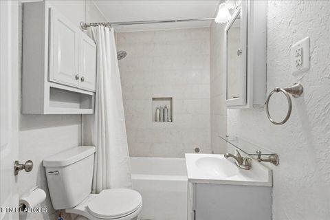 Tiny photo for 521 Tipton Ave, Knoxville, TN 37920 (MLS # 1340309)