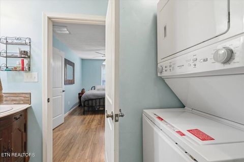 Tiny photo for 521 Tipton Ave, Knoxville, TN 37920 (MLS # 1340309)